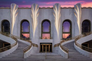 casino engraves freedom artfully